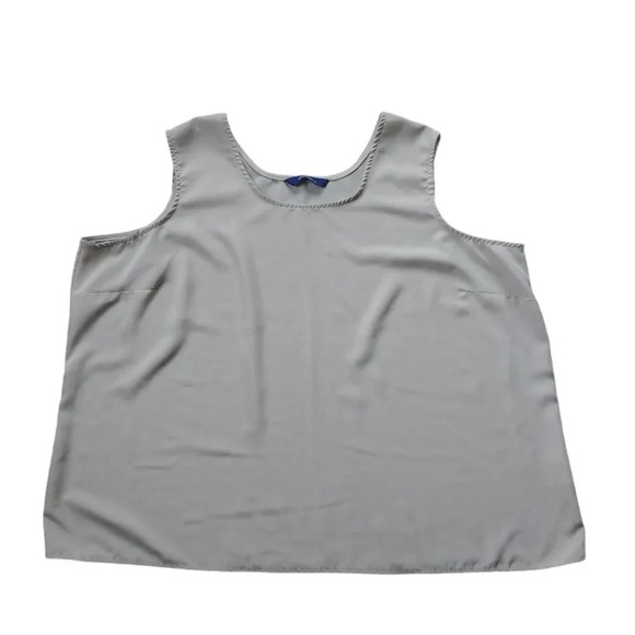 Penningtons Beige Camisole,  28/4X - Picture 2 of 9